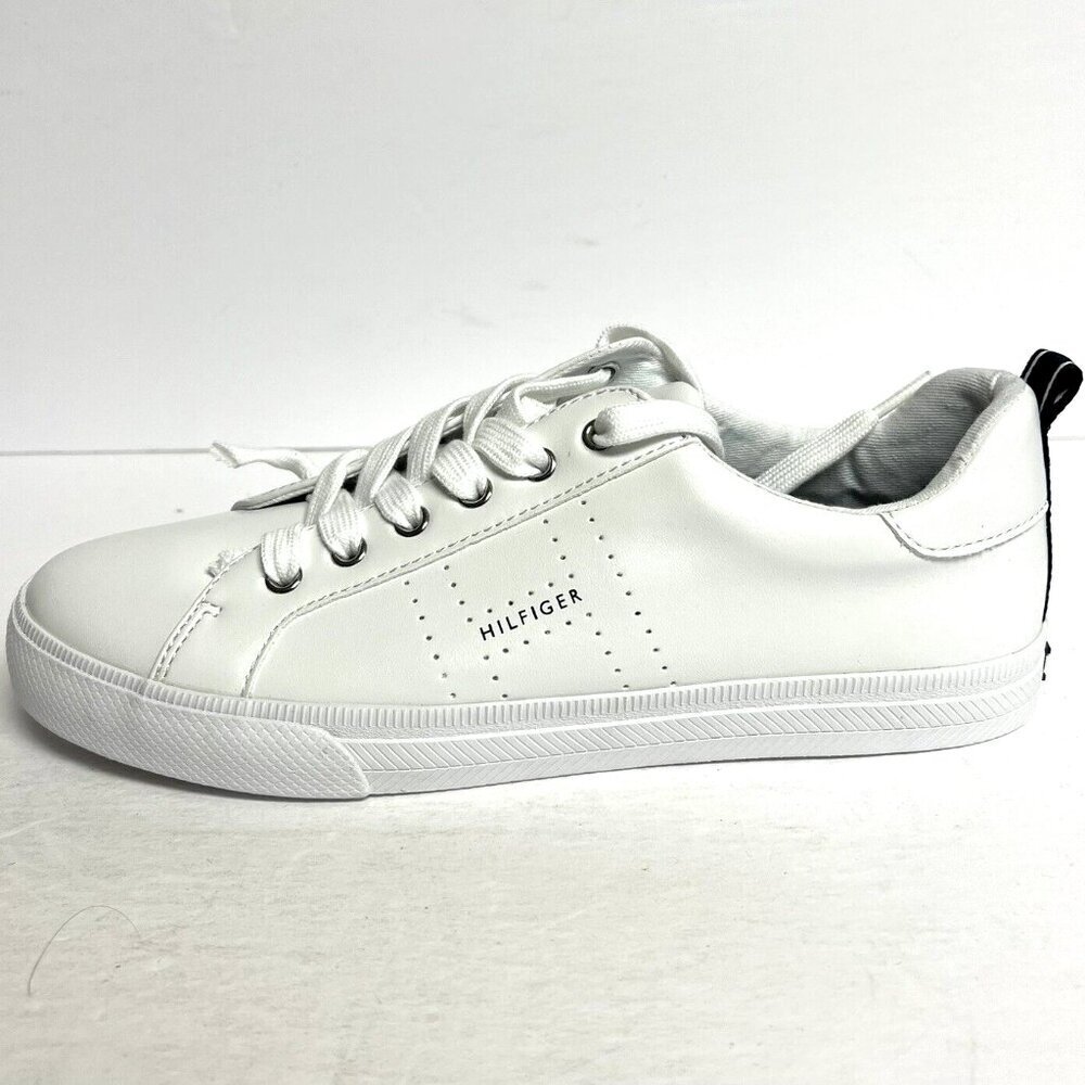 Tommy Hilfiger Women's Lelita Sneakers White, Size 8 M